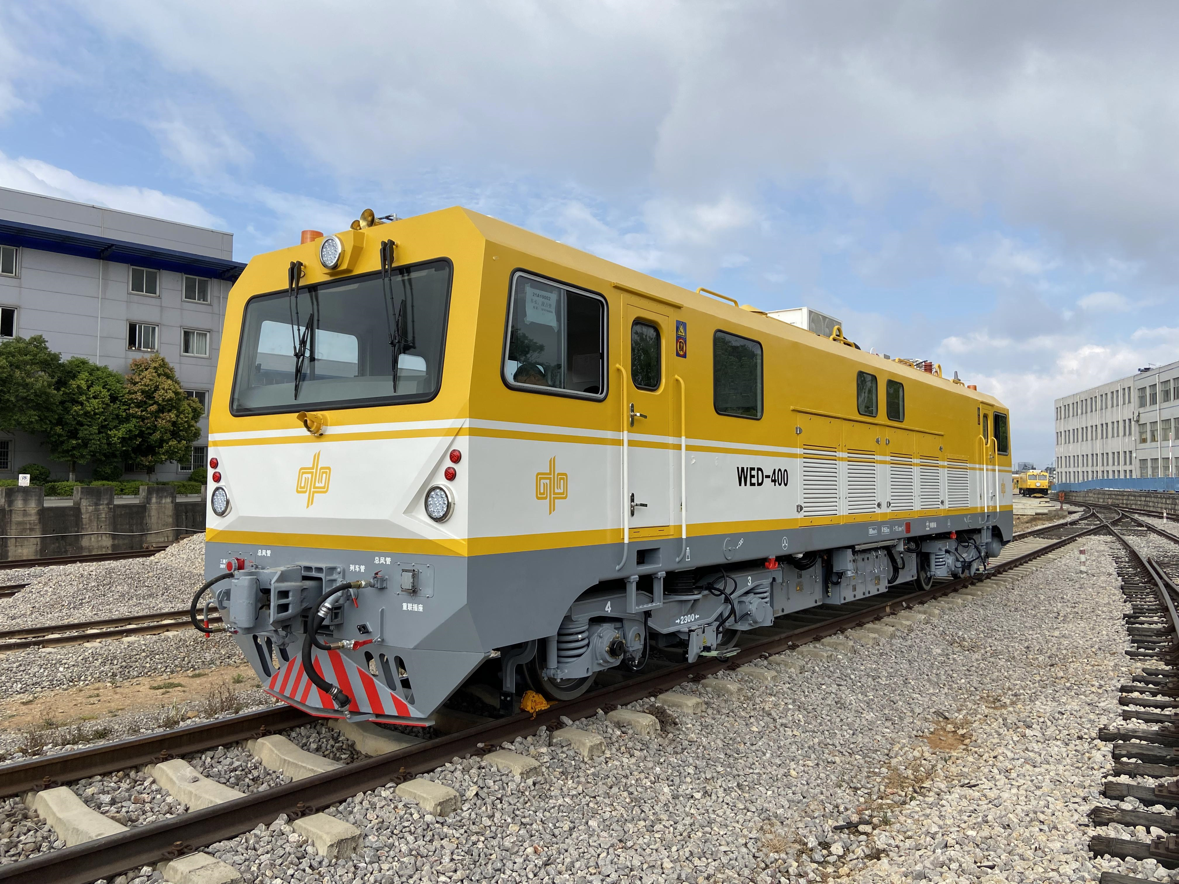 WED-400電力蓄電池機車